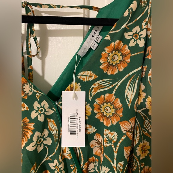 Baltic Born Bria Maxi Dress - Green Floral - Picture 6 of 8